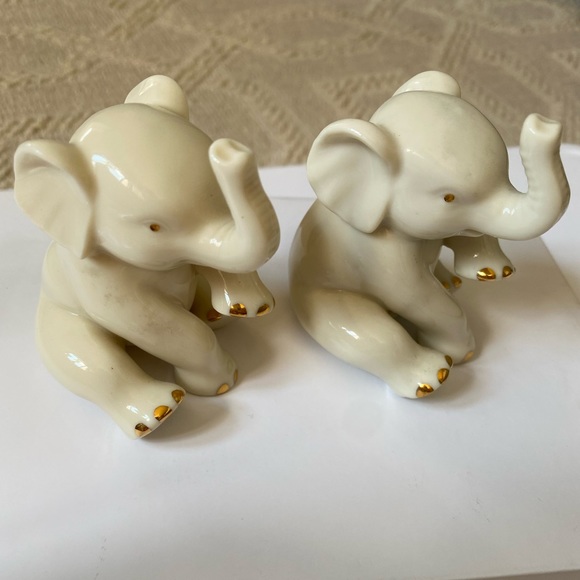 Set of 2 Vintage Lenox Baby Elephant Figurines - Picture 2 of 16